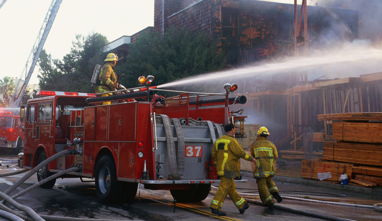 What's The Difference Between A Fire Truck And A Fire Engine?