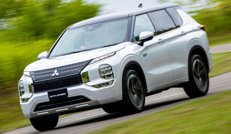 Mitsubishi Hints At A Rugged Outlander, But Americans Won’t Be Getting It