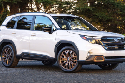Subaru Warns New Forester Owners Their Sunroof Could Fly Off Mid-Drive