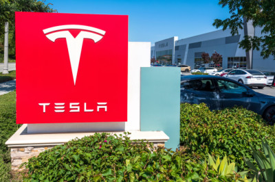 Here's How EV Companies Can Provide Direct-To-Consumer Sales