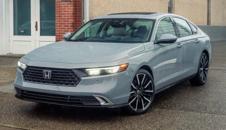 Honda's Popular Mid-Size Sedan Is Getting 'Pretty Major' Design Changes