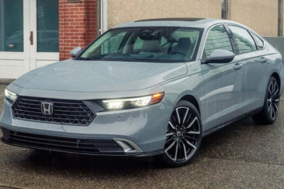 Honda's Popular Mid-Size Sedan Is Getting 'Pretty Major' Design Changes