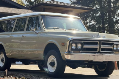 At $37,500, Is This 1972 GMC Suburban A Resto-Mod For The Rest Of Us?