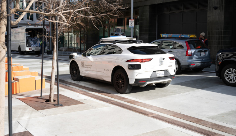Burglary Suspect Makes A Clean Getaway In A Waymo