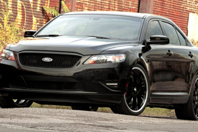 Colorado Deputies Stopped A 130-MPH Ford Disguised As A Cop Car