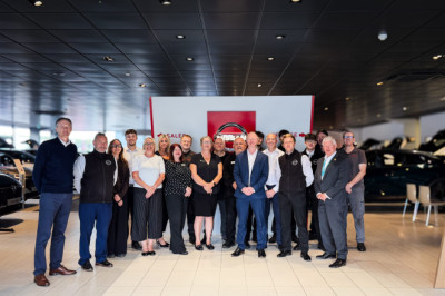 Family-run Barretts Motor Group acquires pair of Nissan and Kia dealerships from Broad Oak