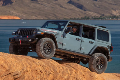 Jeep Recalls 1.1 Million Vehicles That Might Catch Fire