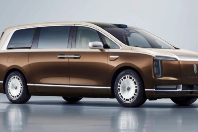 Rolls-Royce Won’t Touch Minivans, But China Will
