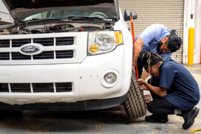 Trump Says Ford And GM Want A Bill To Restrict Your ‘Right To Repair’ Your Own Car