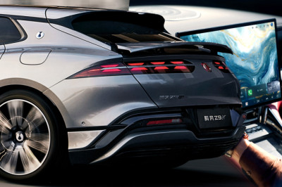 Denza’s 1,139-HP Wagon Will Now Drift Any Shape You Draw On The Screen