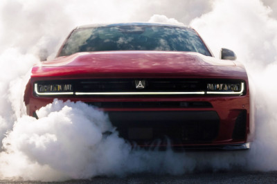 Dodge Teases Surprise Summer Debuts, One Might Be The Charger SRT Hellcat