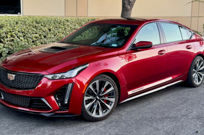 Most 780-HP Sedans Make You Take An Automatic, This Cadillac Doesn’t