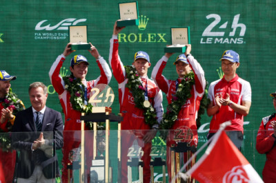 Former F1 drivers Nyck de Vries and Kamui Kobayashi win Le Mans 24 Hours
