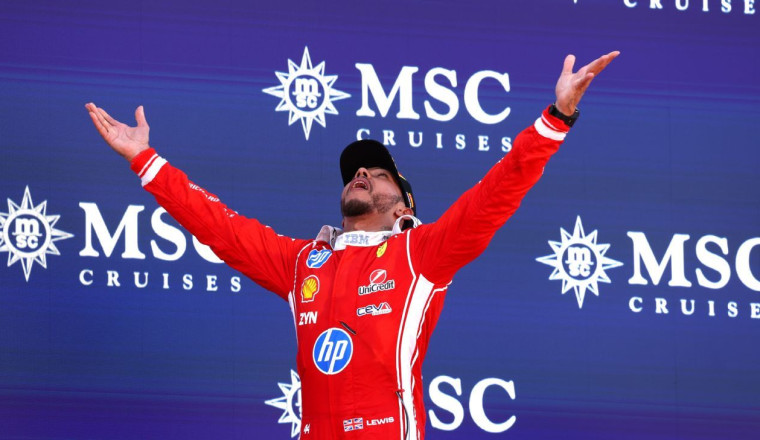Hamilton: Fans rescued him from 'dark place'