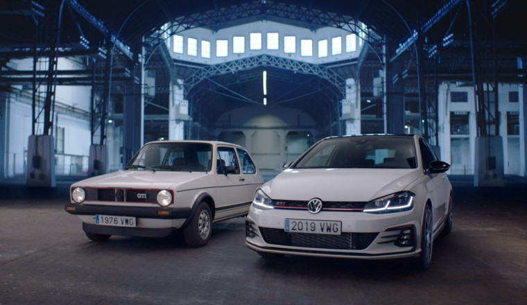The Hot Hatch That Started It All Weighed 840kg. The Same Car Today Is Nearly Double That.