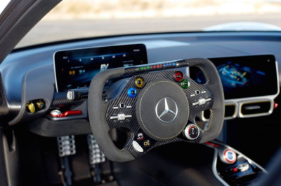 The Physics Problem That Makes Square Steering Wheels a Dangerous Gimmick