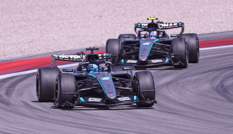 Wolff alludes to potential Mercedes team orders