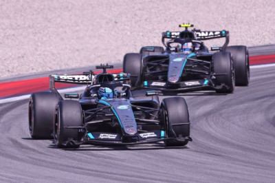 Wolff alludes to potential Mercedes team orders