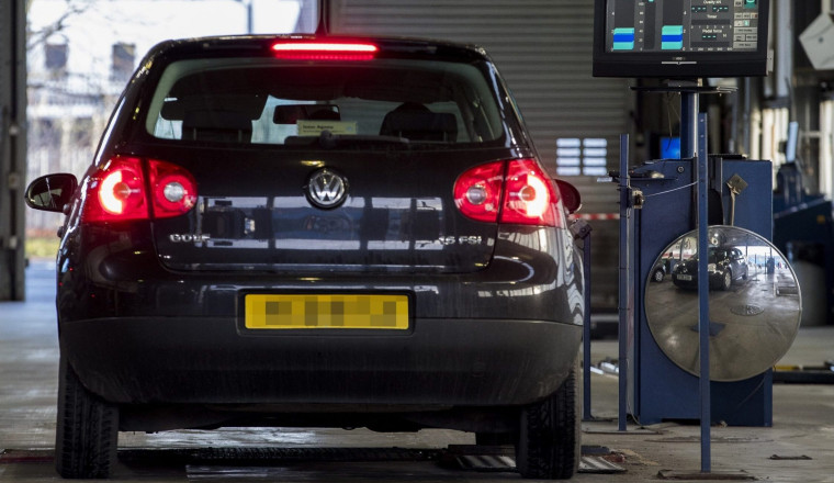 One in five drivers miss MOT, tax or car insurance deadlines, new study finds