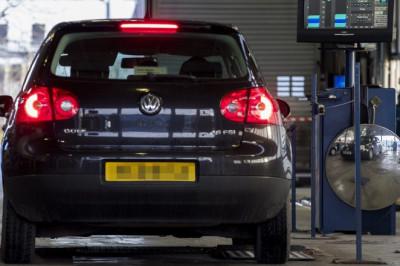 One in five drivers miss MOT, tax or car insurance deadlines, new study finds