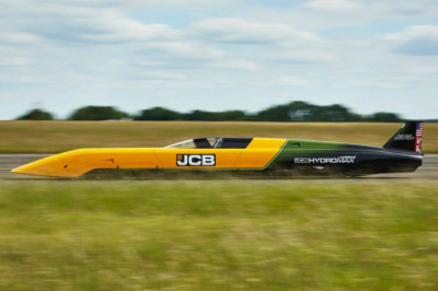 The JCB Hydromax: Inside Britain's Next Land Speed Record Attempt