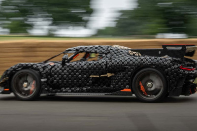 This Is The World's Fastest Lego Car